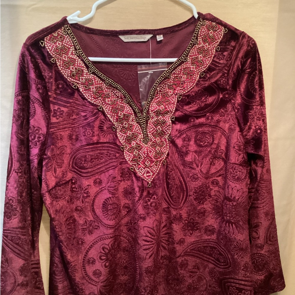 Soft Surroundings size PM Burgandy